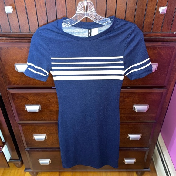 H&M Bodycon Dress - Picture 1 of 3